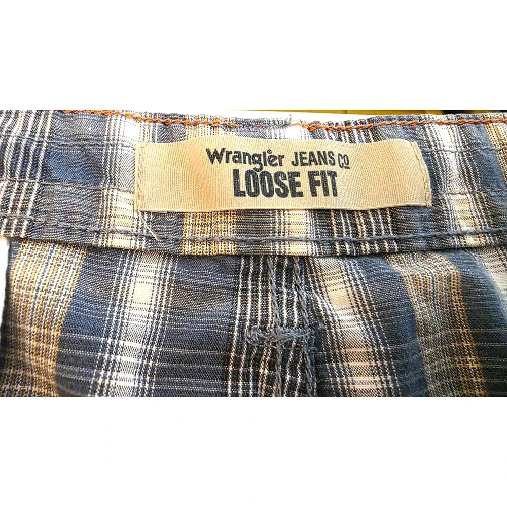 Wrangler Men's Blue Plaid Shorts SZ 38
